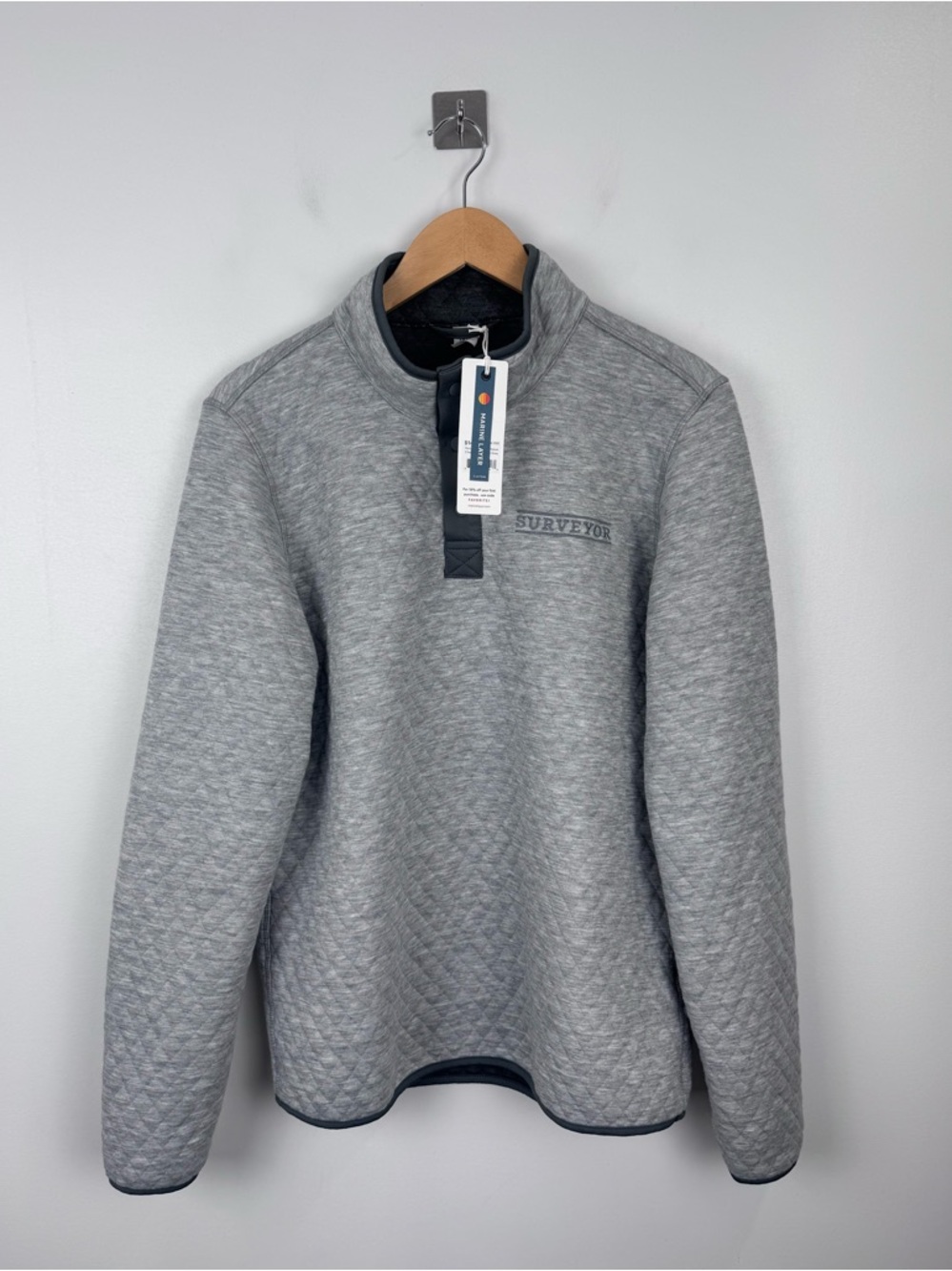 NWT Marine Layer Men Reversible Quilted Corbet Pullover Grey Size Medium